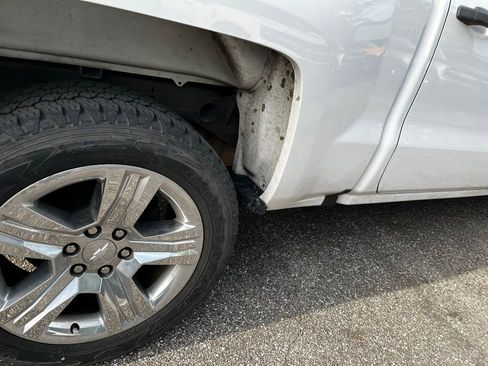 Used 2018 Chevrolet Silverado 1500 Custom w/ Texas Edition image 5