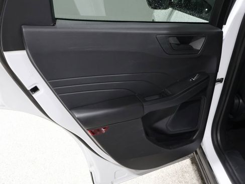 Used 2025 Ford Escape Active image 18