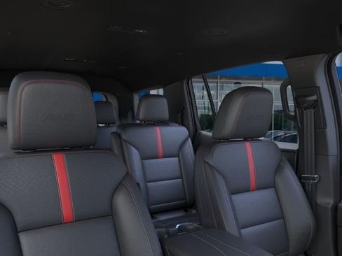 New 2026 Chevrolet Traverse RS image 24