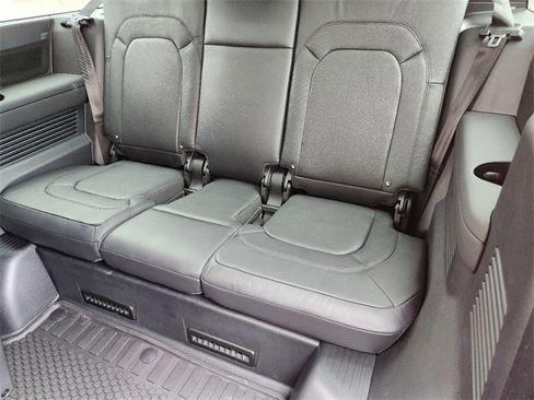 New 2024 Land Rover Defender 130 S image 21