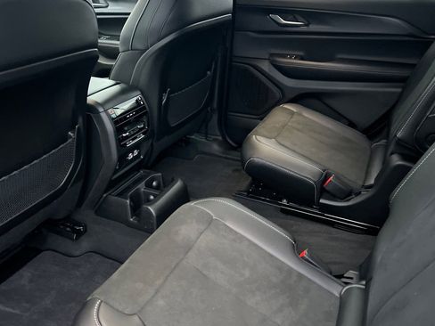 New 2025 Jeep Grand Cherokee L Laredo AWD/4WD image 10