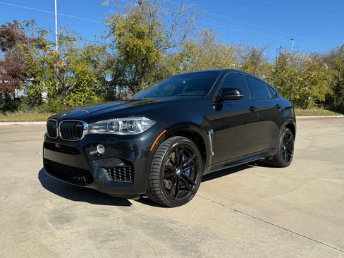 Used 2017 BMW X6 M image 2