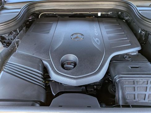 Used 2026 Mercedes-Benz GLS 450 4MATIC image 17