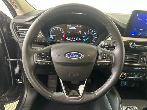Used 2020 Ford Escape SEL image 14
