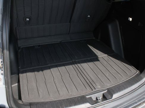 Used 2023 Honda CR-V Sport Touring image 9