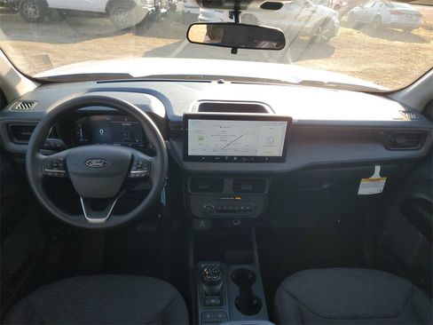 New 2025 Ford Maverick XL w/ Equipment Group 102A image 21