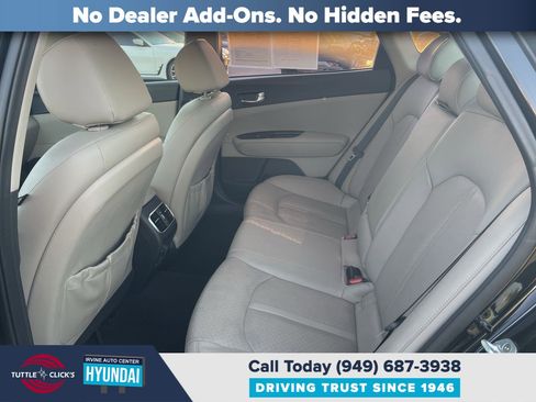 Used 2017 Kia Optima EX w/ Premium Package image 18