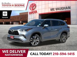 Used 2023 Toyota Highlander XLE video 1