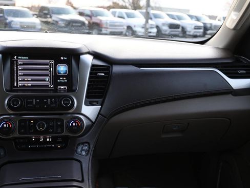 Used 2016 Chevrolet Suburban LTZ image 27