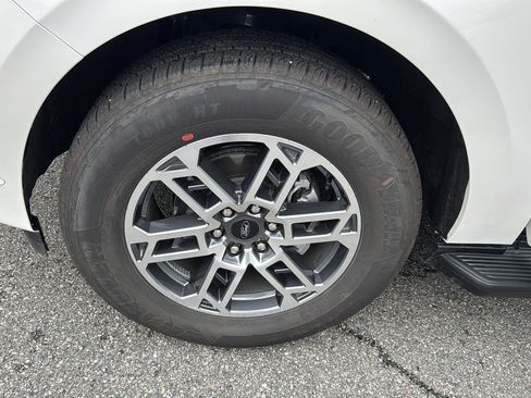 New 2025 Ford Expedition Max Active image 47