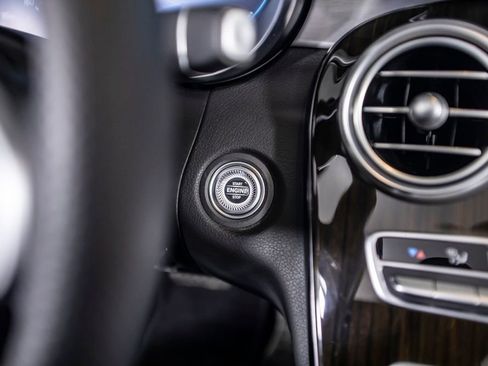 Used 2021 Mercedes-Benz C 300 Cabriolet w/ AMG Line image 37