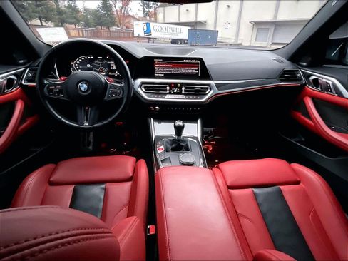 Used 2023 BMW M4 Coupe w/ M Driver's Package image 18