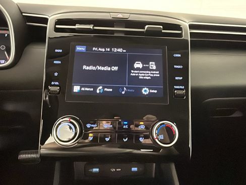 Certified 2023 Hyundai Tucson SE FWD image 28
