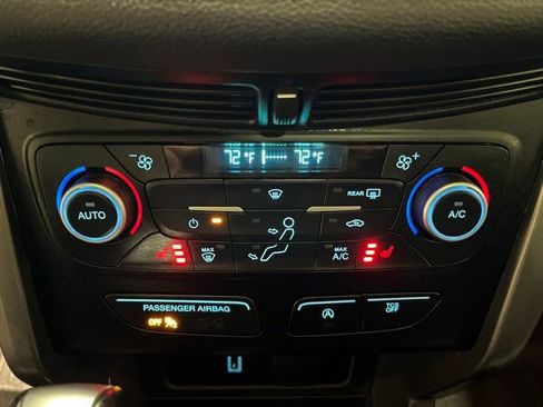 Used 2018 Ford Escape SEL AWD/4WD image 34