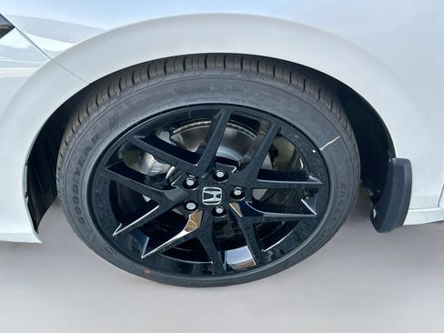 New 2026 Honda Civic Sport image 25