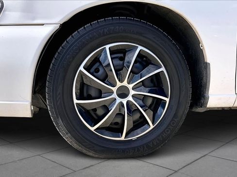 Used 2001 Nissan Altima GXE image 10