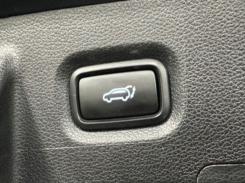 Used 2023 Hyundai Santa Fe Limited AWD/4WD image 22