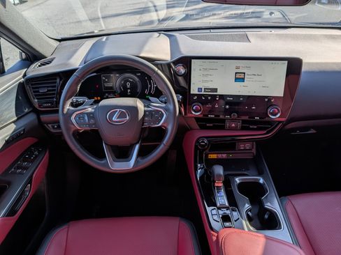 Certified 2022 Lexus NX 350h AWD image 17