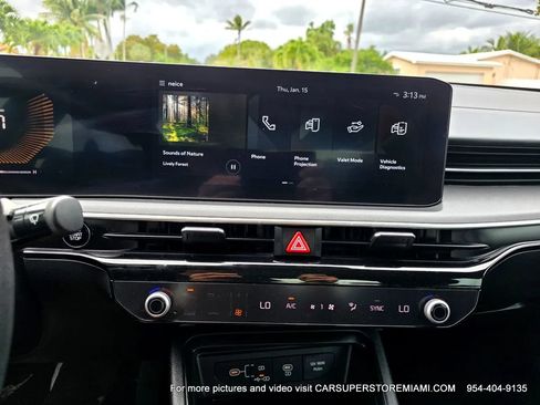 Used 2025 Kia K5 LXS FWD image 35