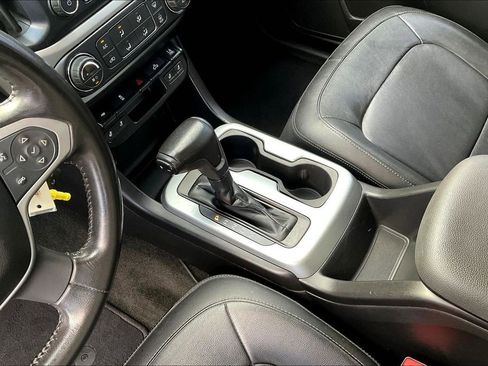Used 2016 Chevrolet Colorado LT w/ Luxury Package, Chrome AWD/4WD image 18