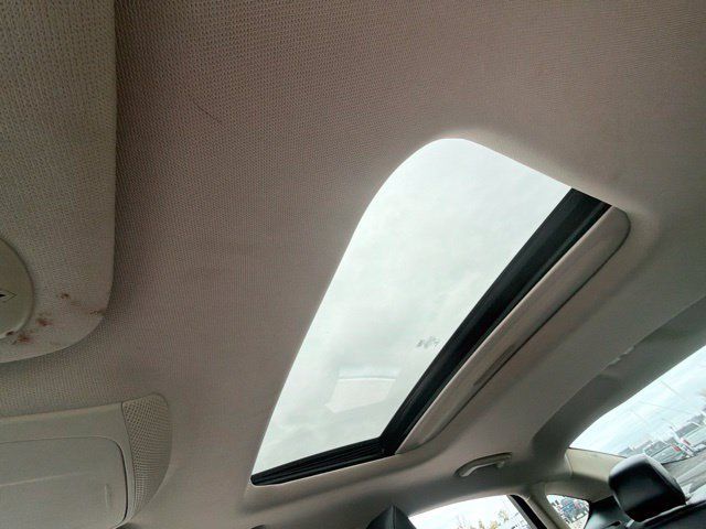 Used 2020 Ford Fusion SEL FWD image 40