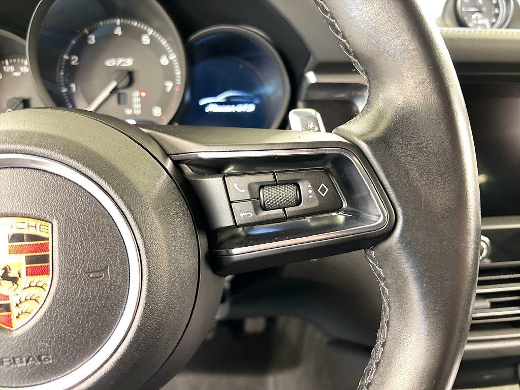 Used 2022 Porsche Macan GTS AWD/4WD image 26