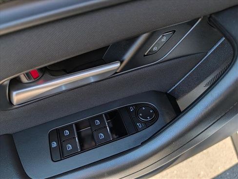 Certified 2025 MAZDA CX-90 3.3 Turbo w/ Select Package image 33