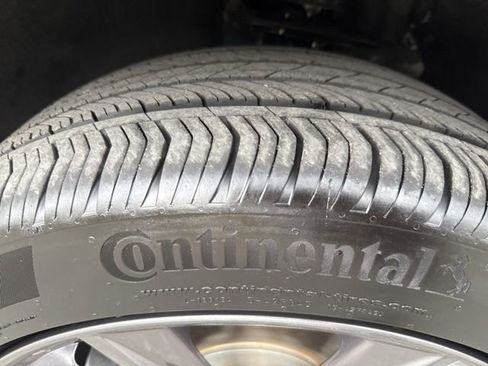 Used 2025 Acura ADX A-Spec image 14