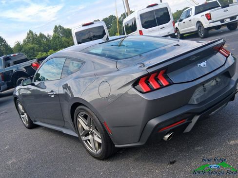 Used 2024 Ford Mustang Premium image 25