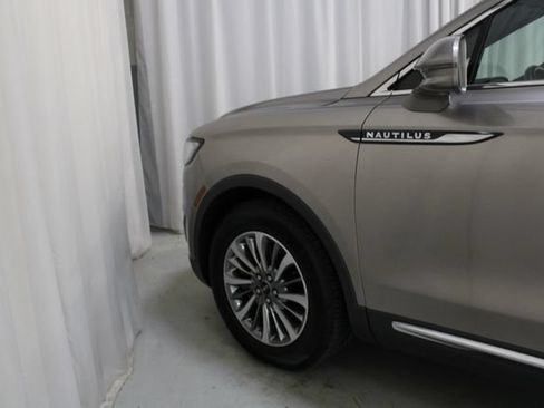 Used 2020 Lincoln Nautilus Premier w/ Equipment Group 101A AWD/4WD image 30