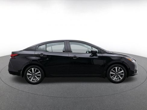 Used 2025 Nissan Versa SV FWD image 10