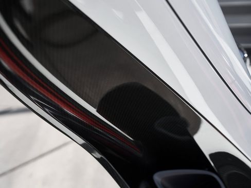 Used 2021 McLaren Elva image 42