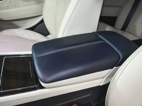 Used 2022 Bentley Continental GT image 50