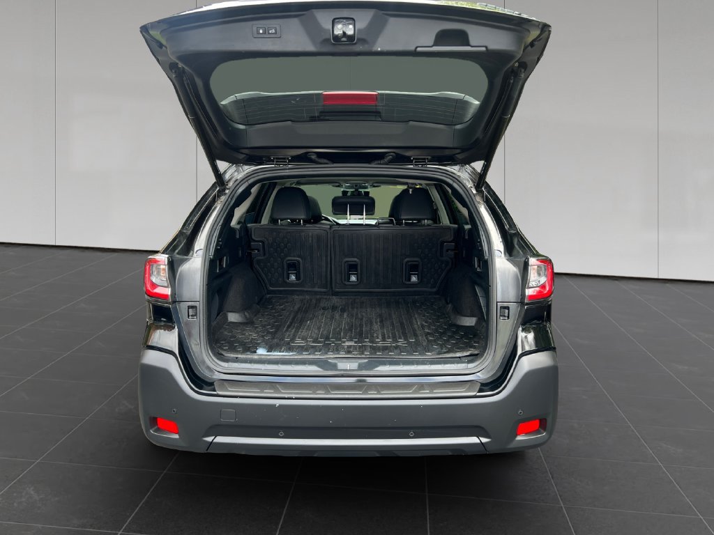 Used 2024 Subaru Outback Onyx Edition XT AWD/4WD image 19