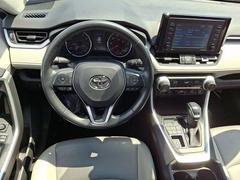 Used 2021 Toyota RAV4 XLE Premium AWD/4WD image 12