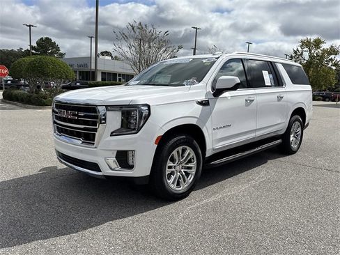 Used 2024 GMC Yukon XL SLT image 7