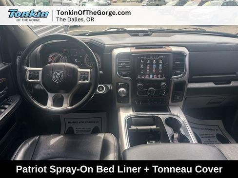 Used 2017 RAM 1500 Laramie w/ Convenience Group AWD/4WD image 16