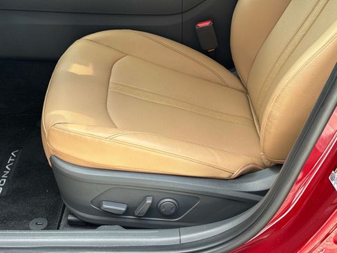Used 2025 Hyundai Sonata Limited FWD image 19