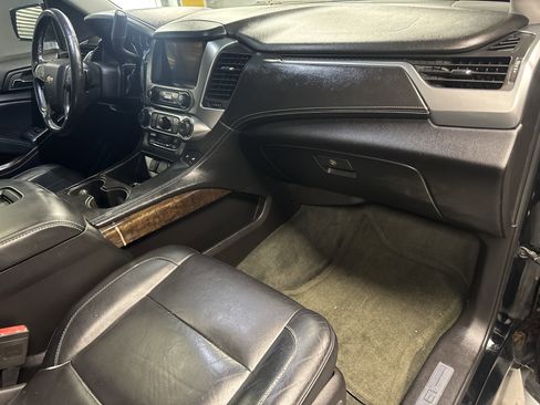Used 2015 Chevrolet Tahoe LT w/ Luxury Package image 8