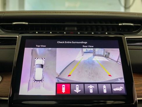 Certified 2023 Jeep Grand Cherokee Summit w/ Adv Protech Group IV image 17