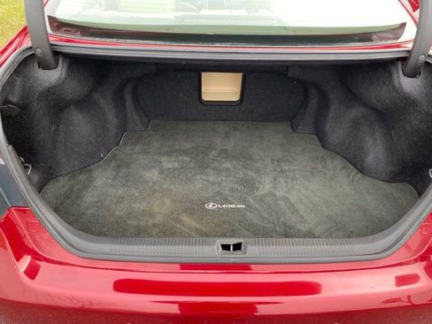 Used 2011 Lexus ES 350 image 28