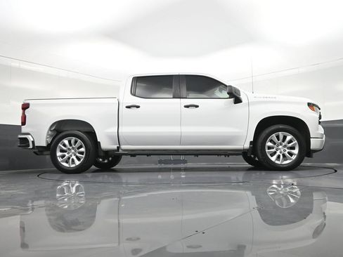 Used 2024 Chevrolet Silverado 1500 Custom RWD image 28