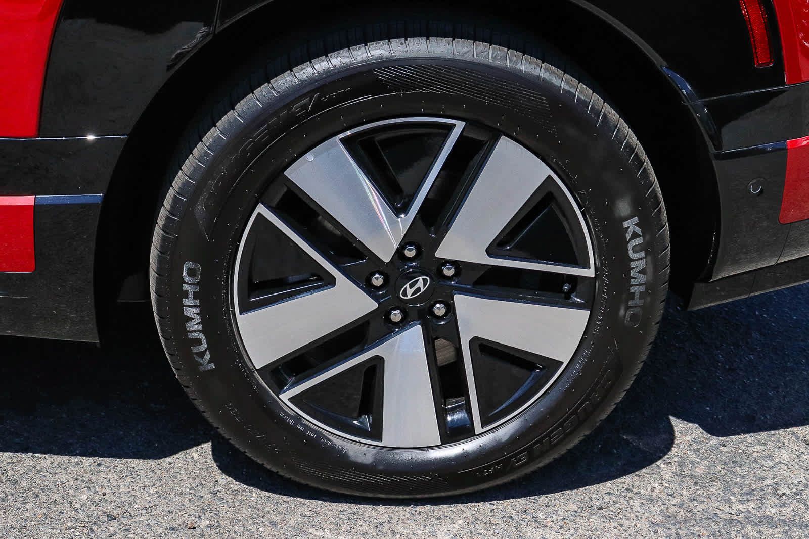 New 2026 Hyundai Ioniq 9 SEL AWD/4WD image 13