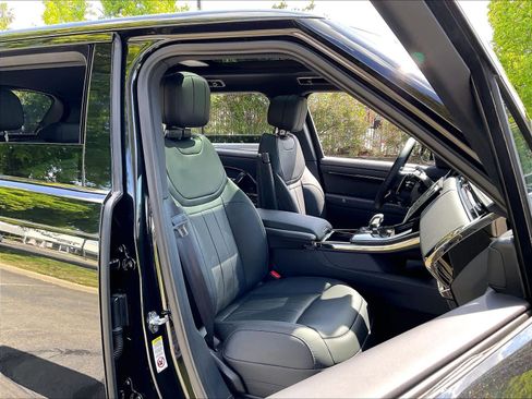 New 2026 Land Rover Range Rover Sport Dynamic SE AWD/4WD image 31