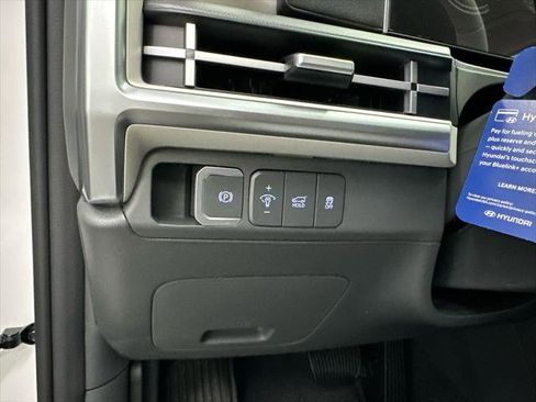 New 2026 Hyundai Santa Fe SE FWD image 31