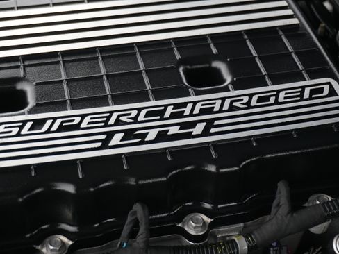 Used 2019 Chevrolet Camaro ZL1 image 33