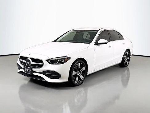 Used 2023 Mercedes-Benz C 300 Sedan image 3