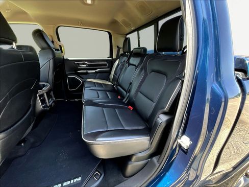 Used 2020 RAM 1500 Laramie AWD/4WD image 23