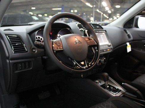 New 2026 Mitsubishi Outlander Sport LE image 5