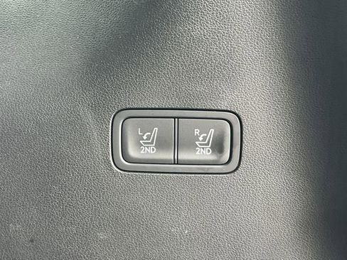 Certified 2024 Hyundai Santa Fe Limited FWD image 36